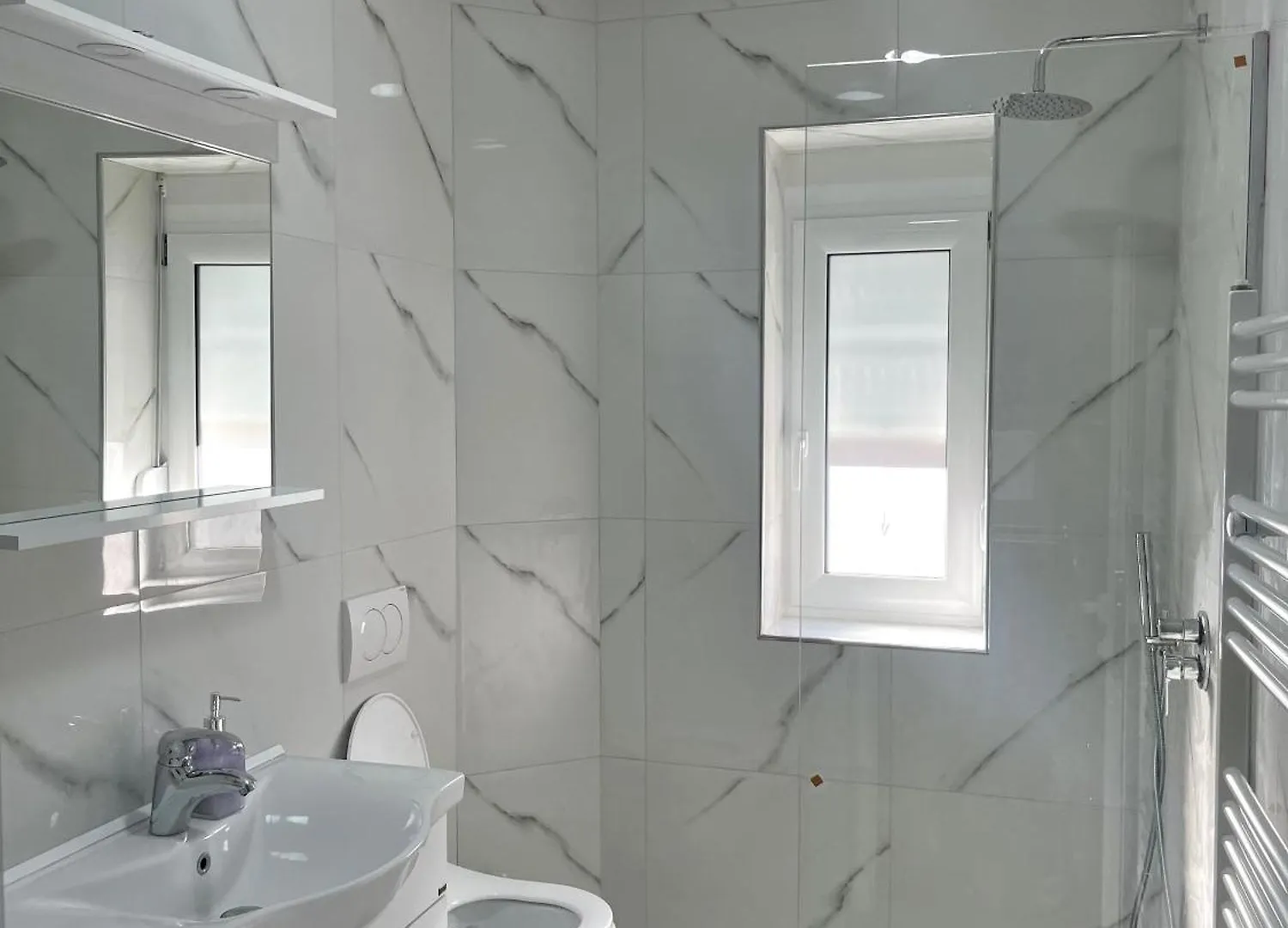 Apartment Central Charm Tirana Hideaway