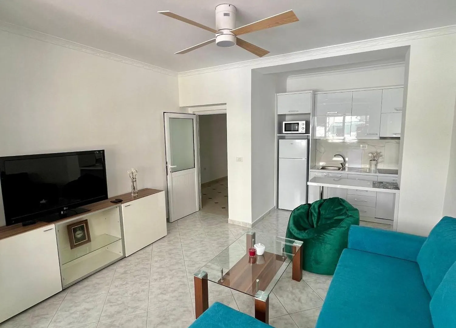 Central Charm Tirana Hideaway 0*,  Albania
